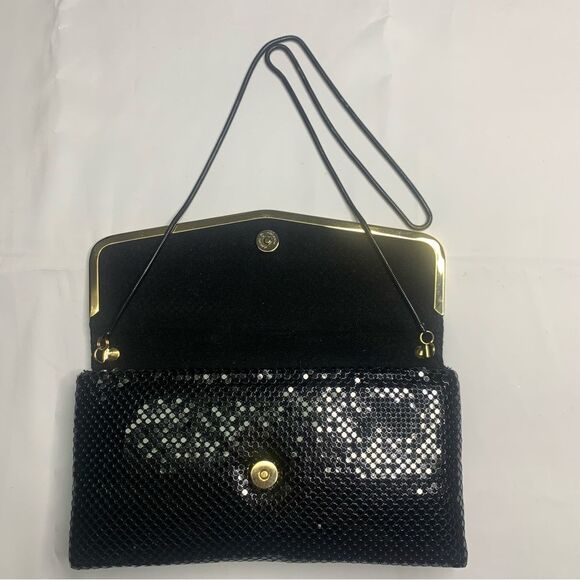 Black Metal Mesh-Metal Gold Tone Metal Trim Evening Shoulder Purse or Clutch - Picture 4 of 15